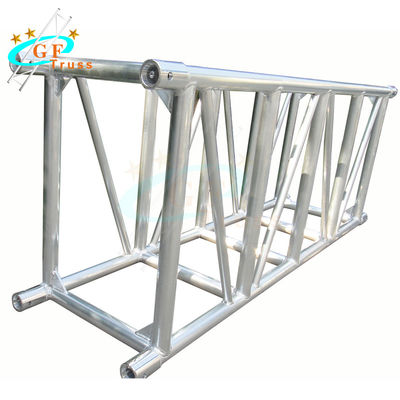 520*760mm Aluminum Spigot Truss Updated Show Led TV Stage Truss