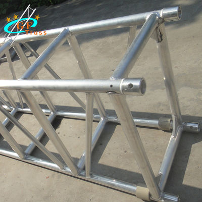 520*760mm Aluminum Spigot Truss Updated Show Led TV Stage Truss